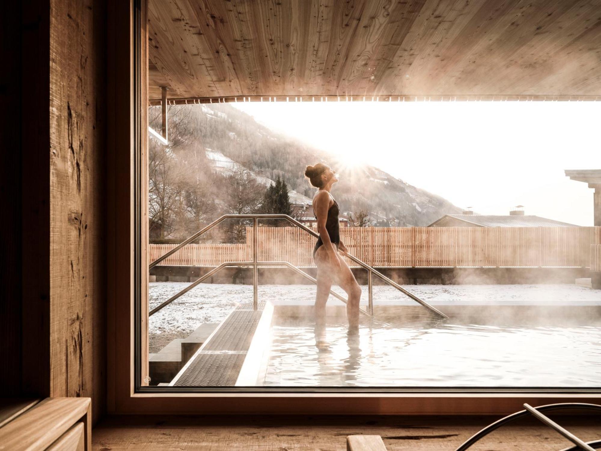 מטרי אין אוסטירול Spa & Naturhotel Outside מראה חיצוני תמונה