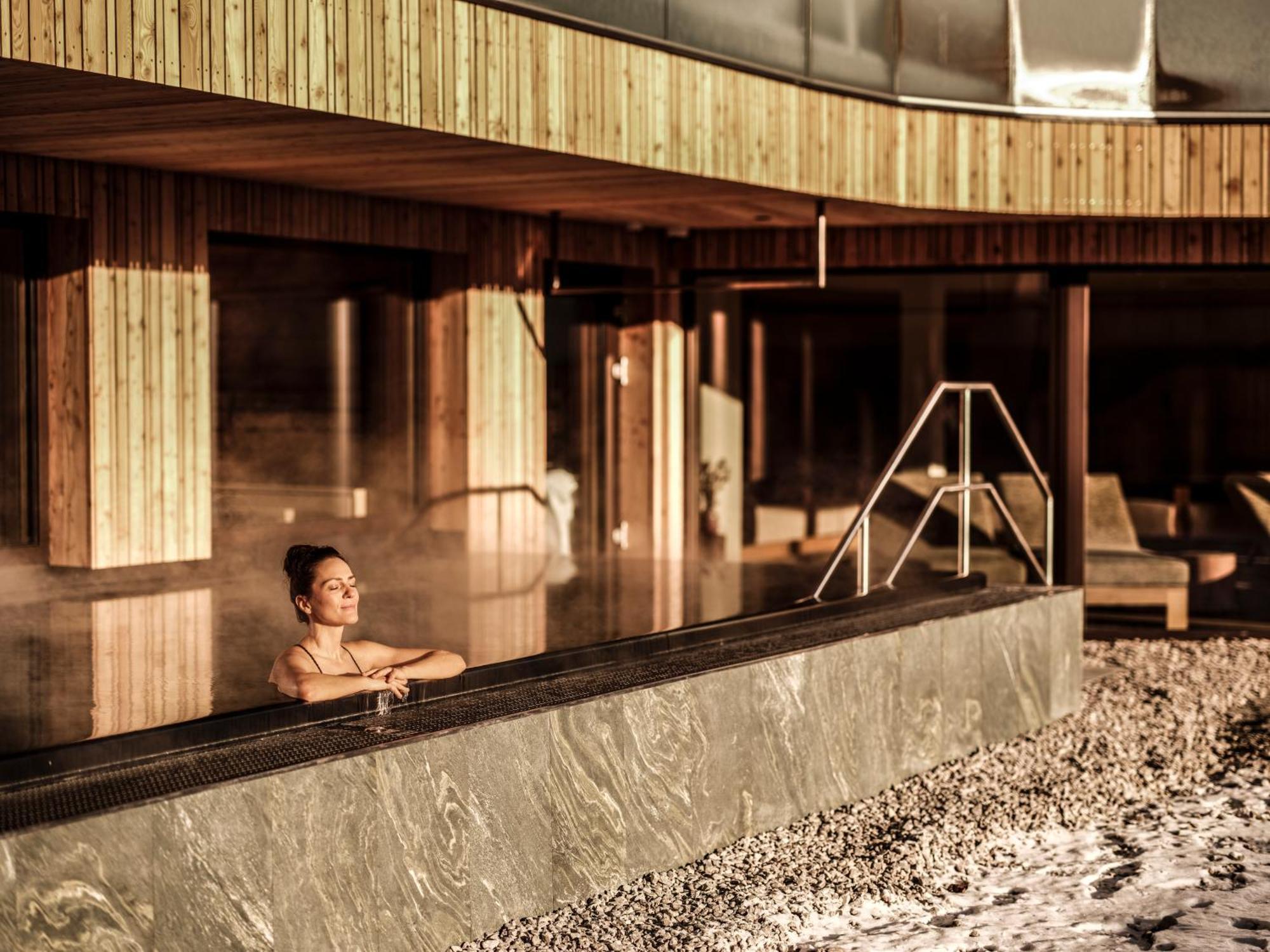 מטרי אין אוסטירול Spa & Naturhotel Outside מראה חיצוני תמונה